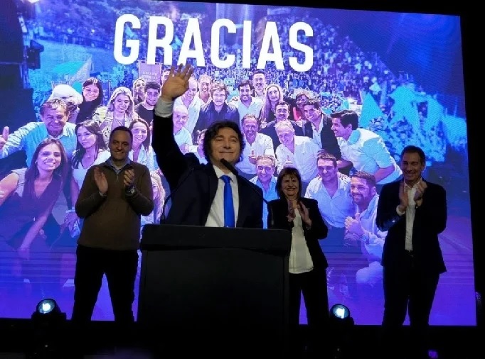 Javier Milei y La Libertad Avanza Consolidan su Poder: Victoria Legislativa que Redefine el Rumbo Político Argentino