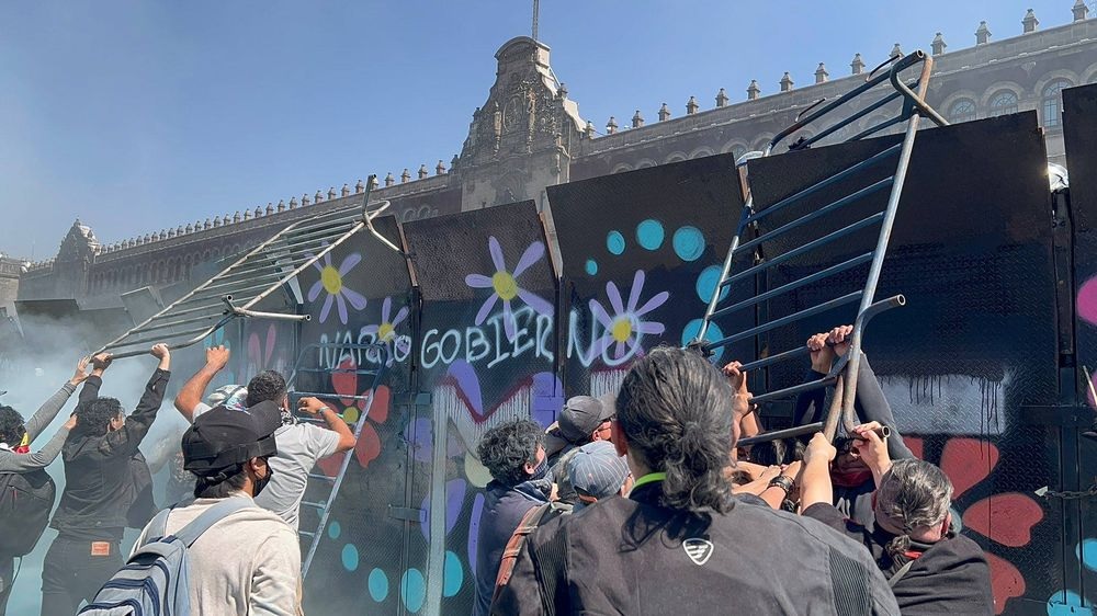 Marchas de la Generación Z en México: Represión, Violencia y Discursos Oficiales