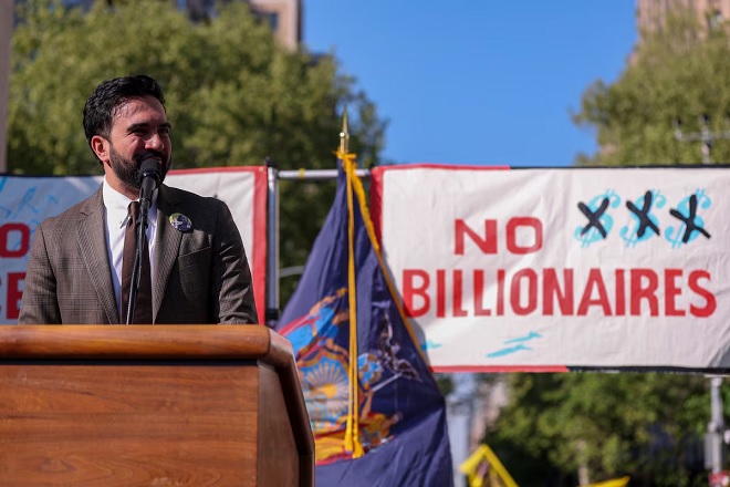 Nueva York Bajo Zohran Mamdani: Tensiones Fiscales y Culturales en la Era del Primer Alcalde Musulmán