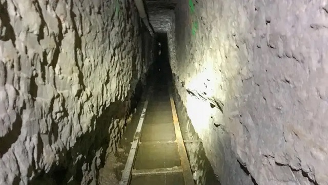 El Túnel Secreto Entre México y Estados Unidos: Sofisticación Criminal Bajo Tierra
