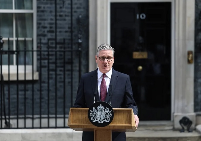 Crisis en Downing Street: La Renuncia de Keir Starmer Sacude al Reino Unido