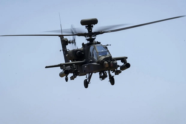 Escalada en Ormuz: Irán Derriba Helicóptero Apache y Estados Unidos Promete Represalias