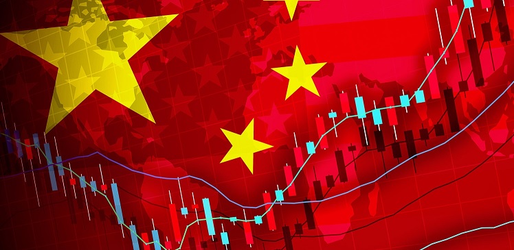 China y el Estrecho de Ormuz: Desafíos Energéticos que Frenan su Recuperación Económica