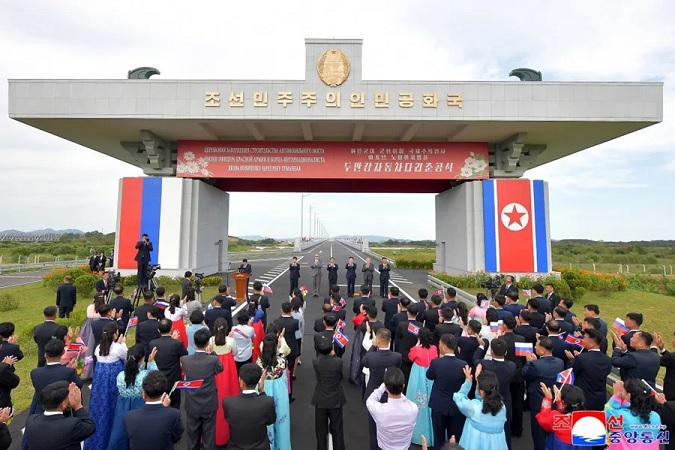El Puente Yakov Novichenko: La Nueva Carretera que Une Rusia y Corea del Norte